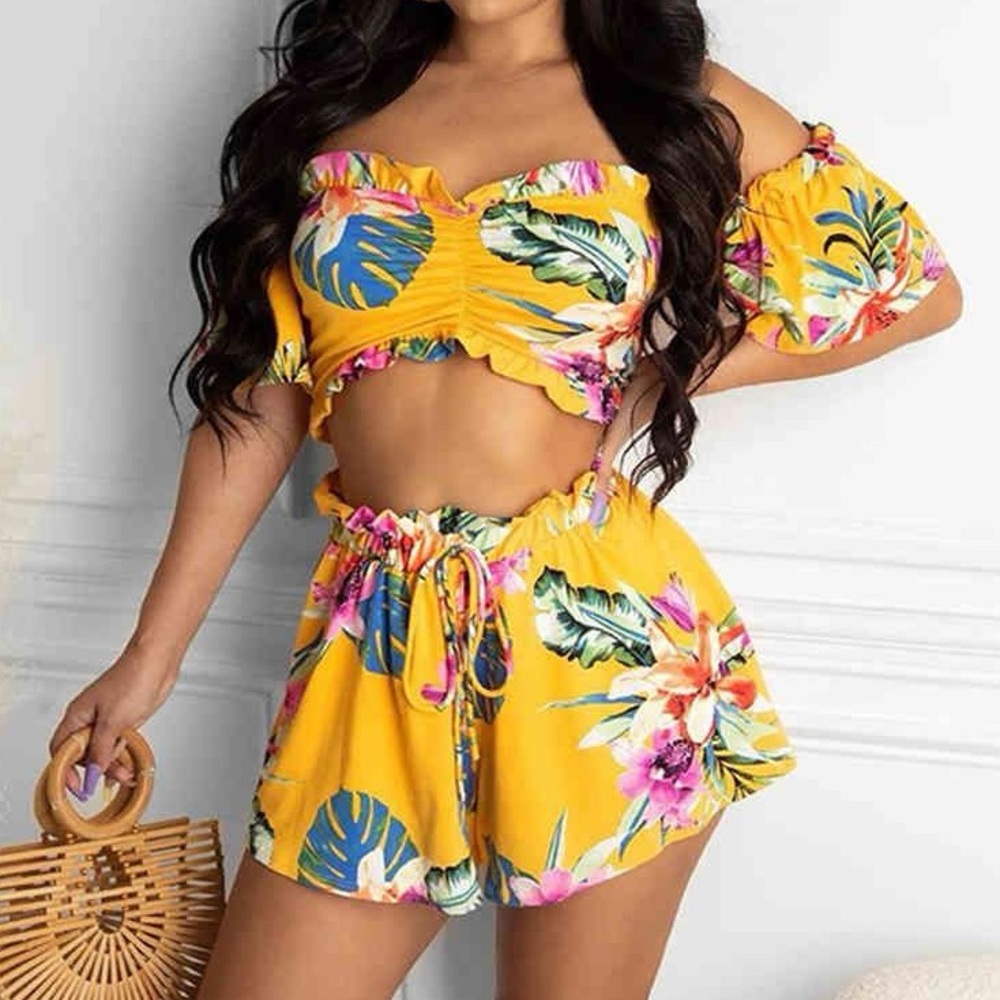 New Yellow floral sweetheart neck ruffle off shoulder crop top size 2X